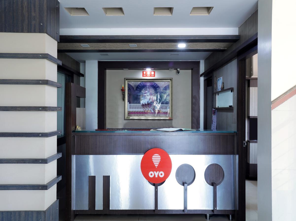 Oyo 4198 Hotel Shri Sai Murli Shirdi Exteriör bild
