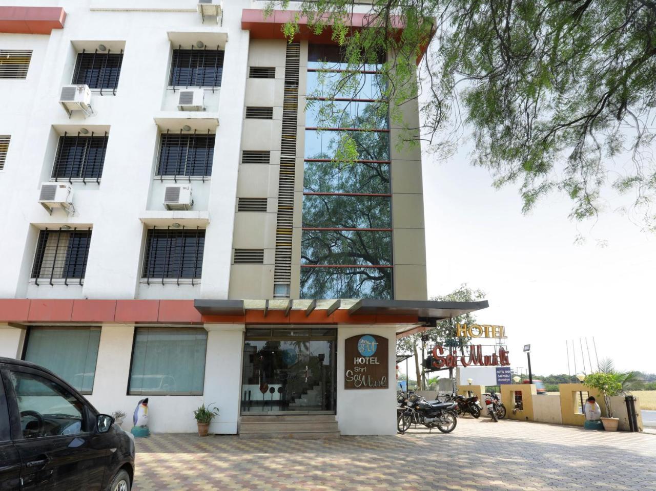 Oyo 4198 Hotel Shri Sai Murli Shirdi Exteriör bild